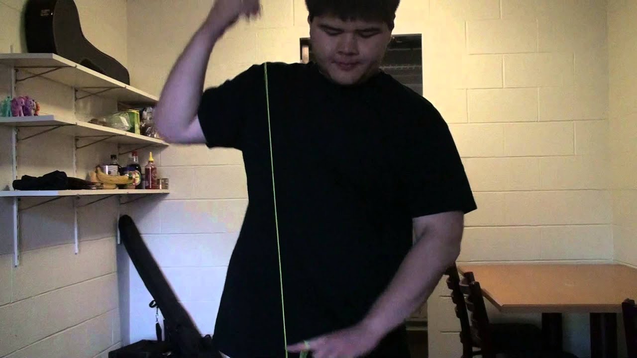 Casual tutorial Ep3:  Red Triangles.  beginner yoyo tut/talk