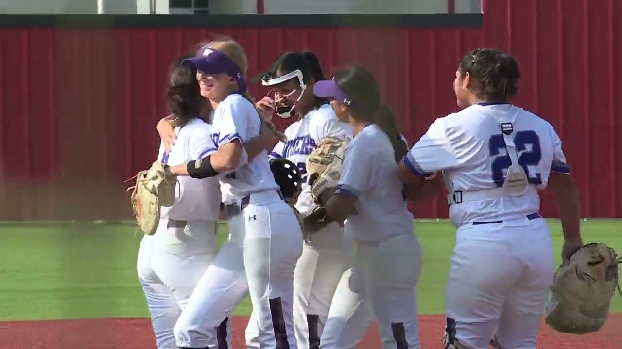 Highlights: Softball-Area Round-Weslaco High vs. Eagle Pass Recap