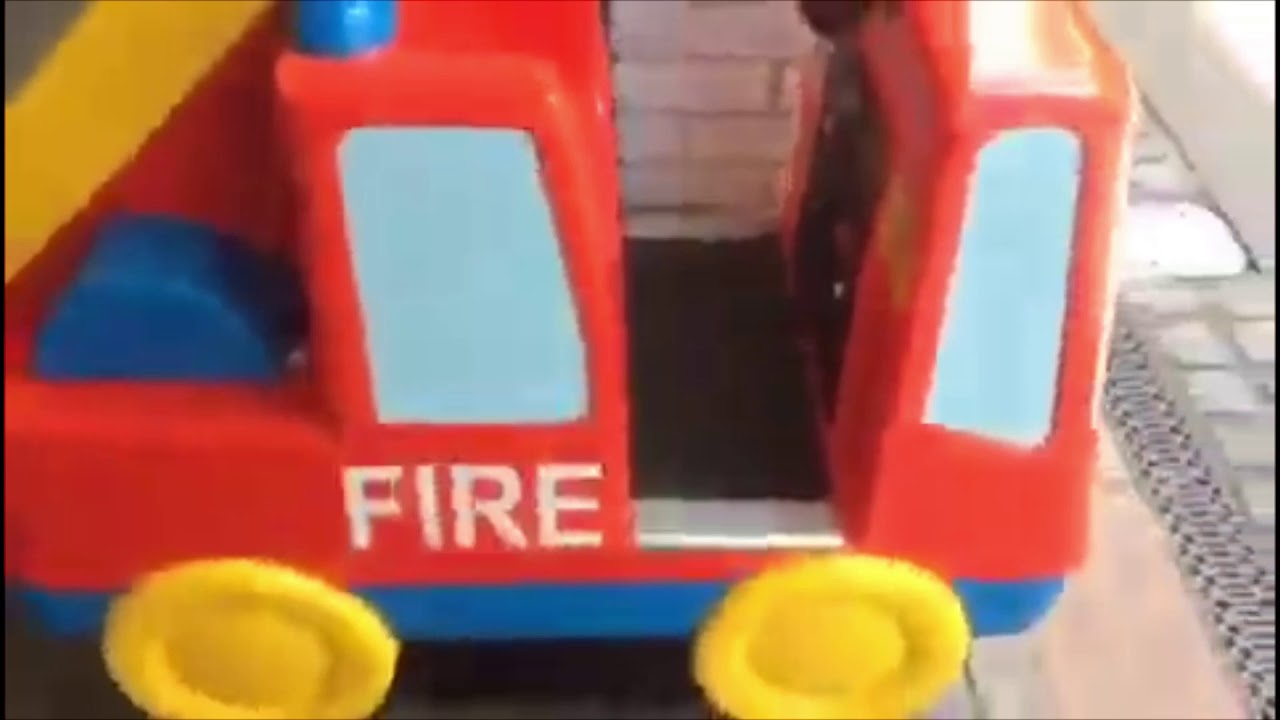 Jollytown fire engine kiddie ride