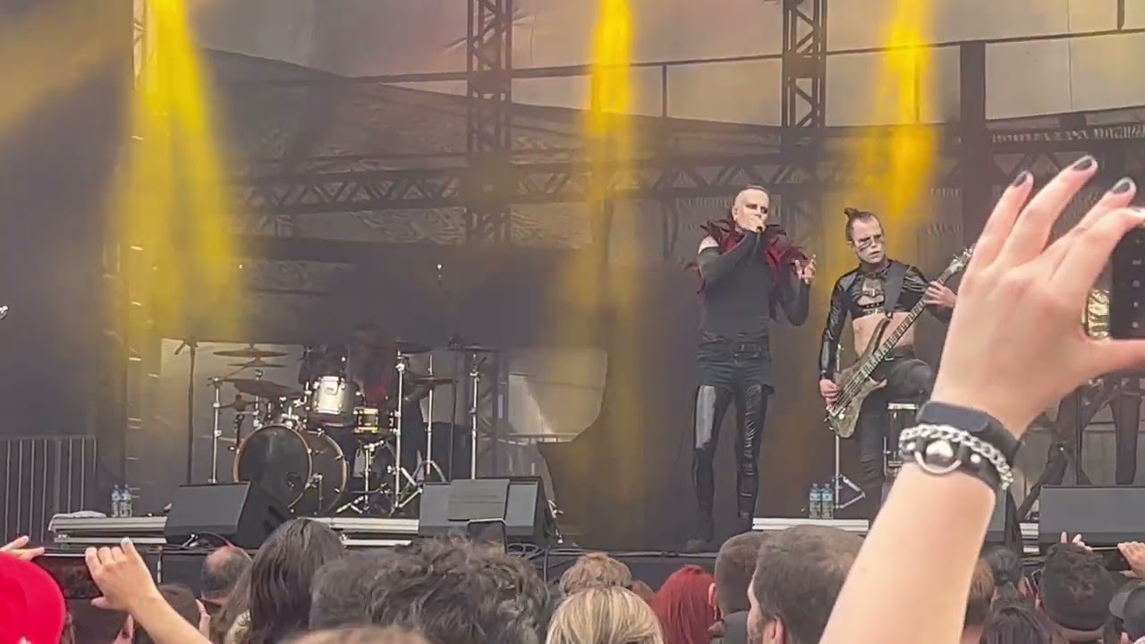 Lord of the Lost - Born With a Broken Heart @Summer Breeze Brasil | [SHOW]