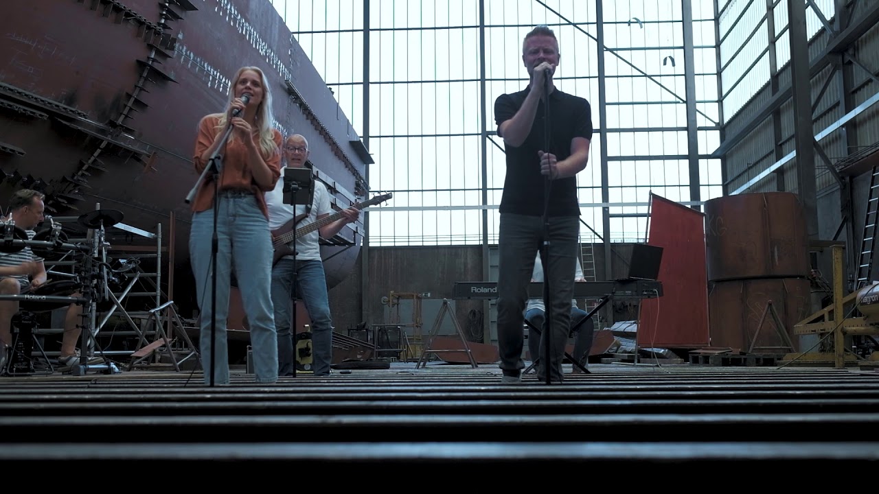 SGA Zang en Muziek team: Opwekking 802 - Hier Is Mijn Hart, Heer