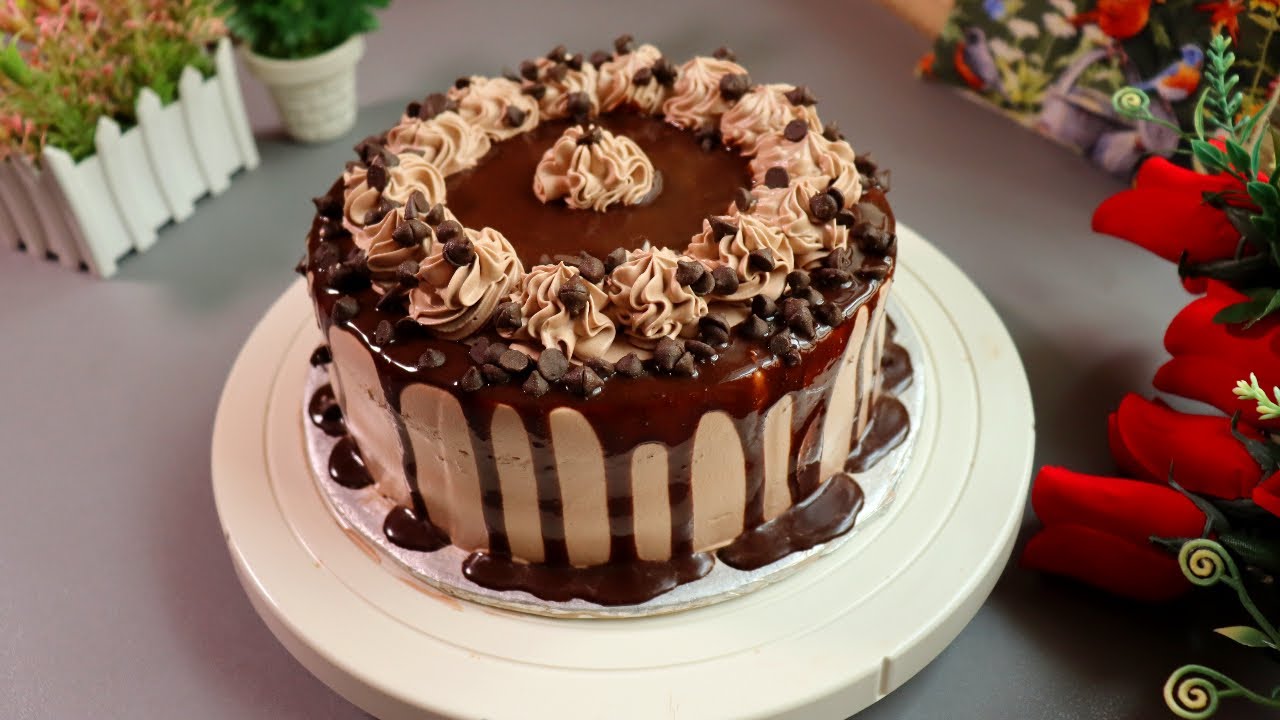 Bakery Style Chocolate Cake 😍 Recipe By Chef Maria | Easy Birthday Cake Recipe