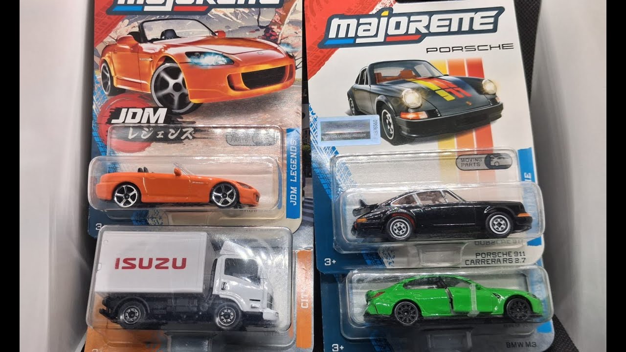 UNCARDING OF RANDOM CARDED MAJORETTE'S FROM MY COLLECTION