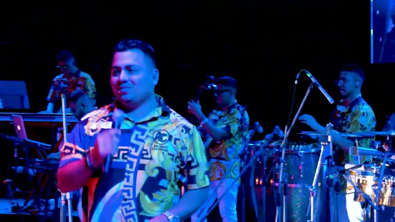 Si tú no estás ( Antonio Cartagena) en la fiesta De JA.  Producción Audiovisual de Producciones KE
