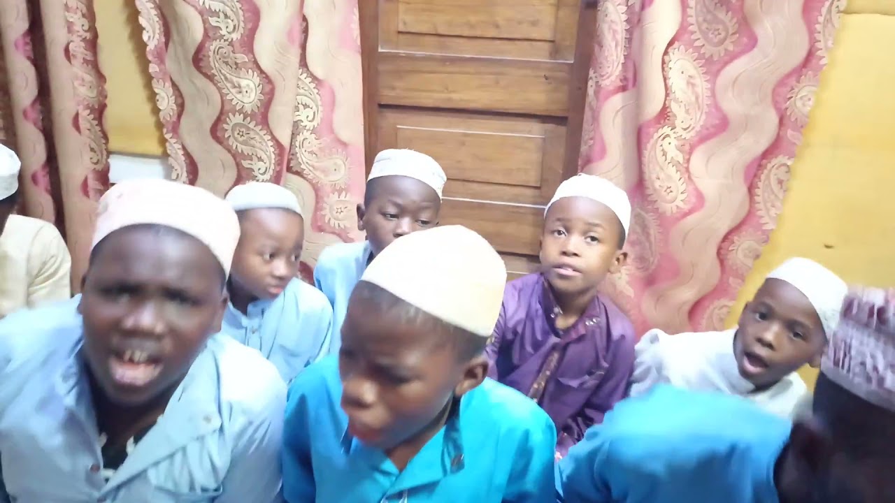 QASWIDA SHADHILI TANDIKA/LAILLAHA ILLA LLAH