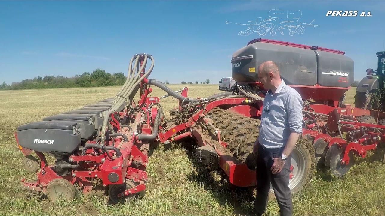 HORSCH FOCUS 6 TD a  HORSCH MAESTRO 8 RV