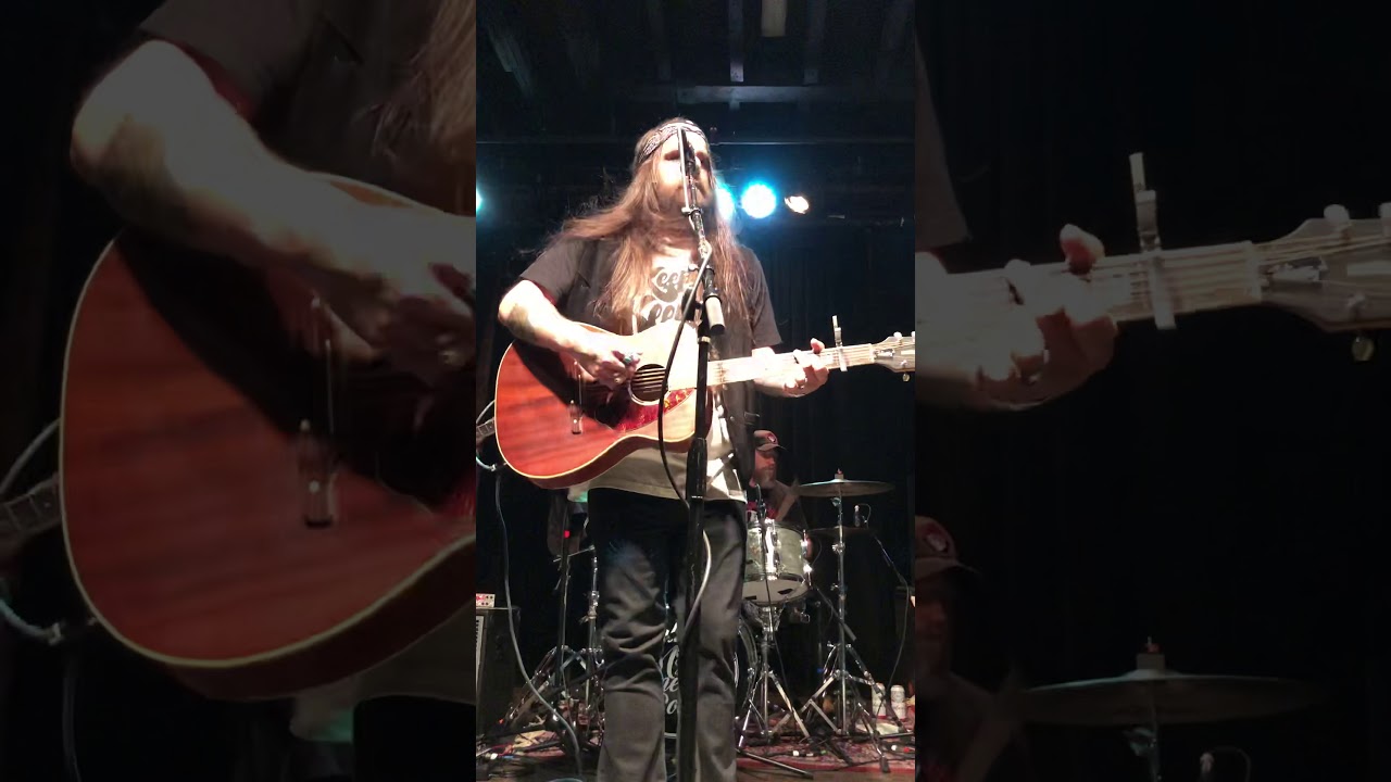 Arlo McKinley & the Lonesome Sound - Just Like the Rest