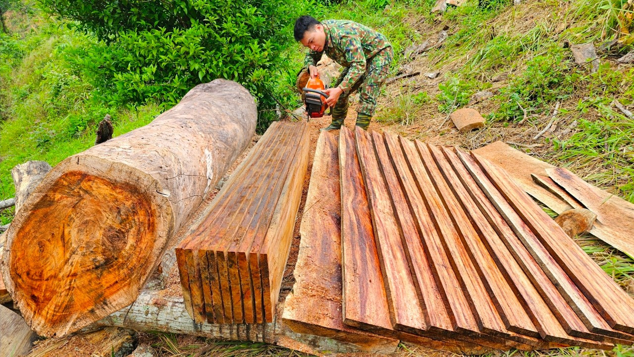 Amazing Idea: Turning Huge Logs into Beautiful Wooden Planks with a Chainsaw