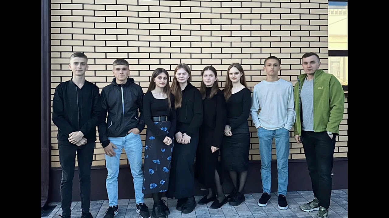 «Де твоє серце, з ким твоє серце тепер?«//спів групи//