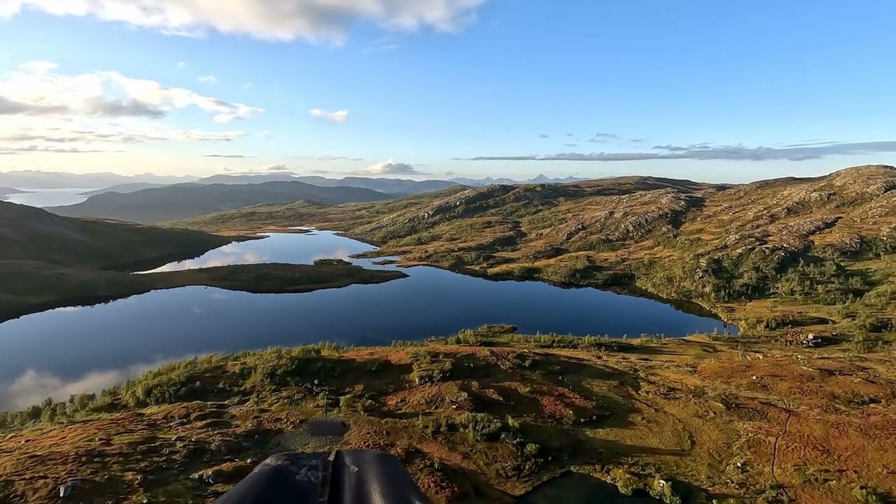 Paramotor Scenic low level mountain cruise - Ozone Viper XC