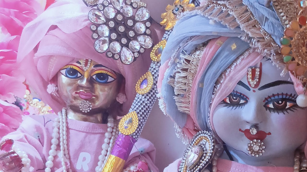 Pooja ke Radha Madhav is live Radhe Radhe Krishna mere Pyare Mohan Kunj 💖