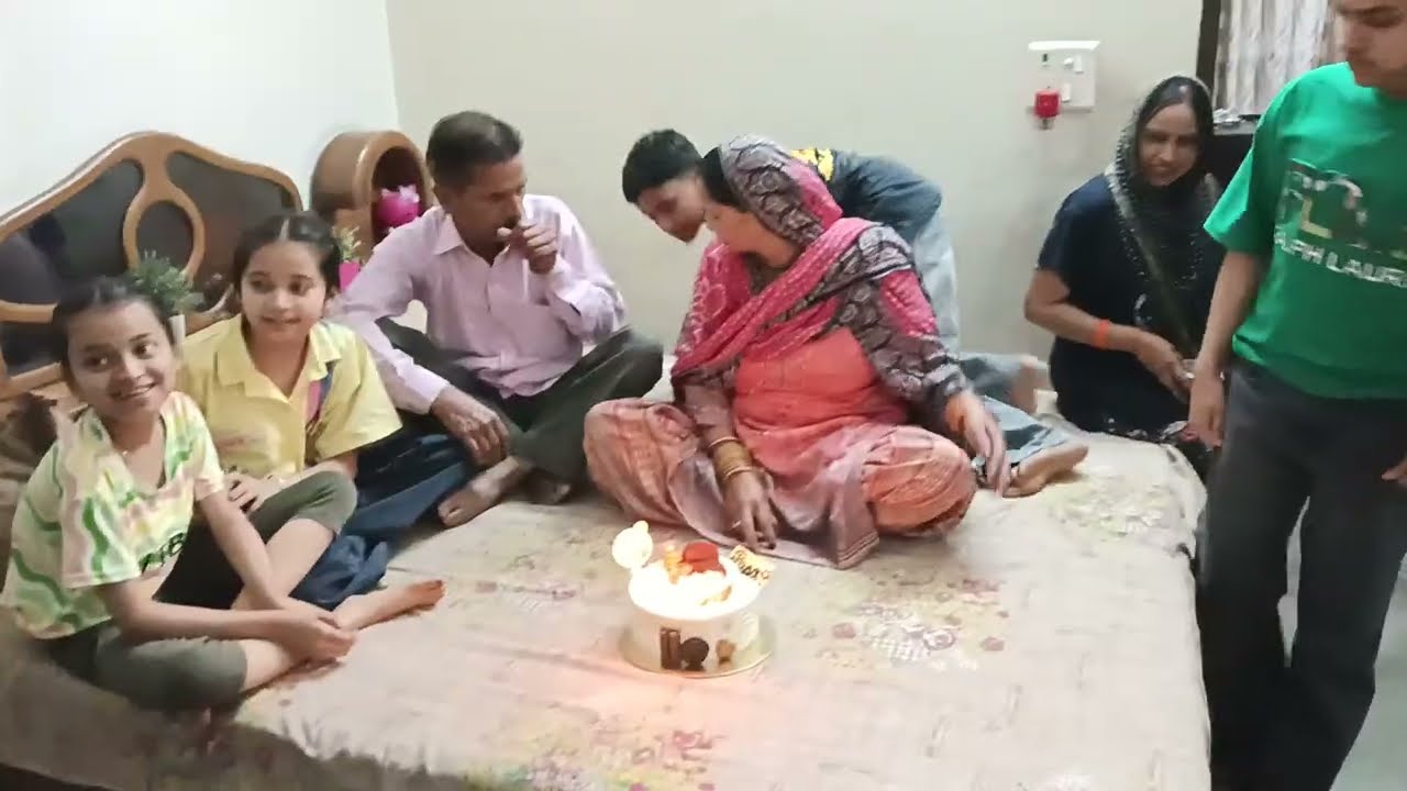 Aj hai papa ka birthday 🎂 @FUNFAMILYVLOGS645 