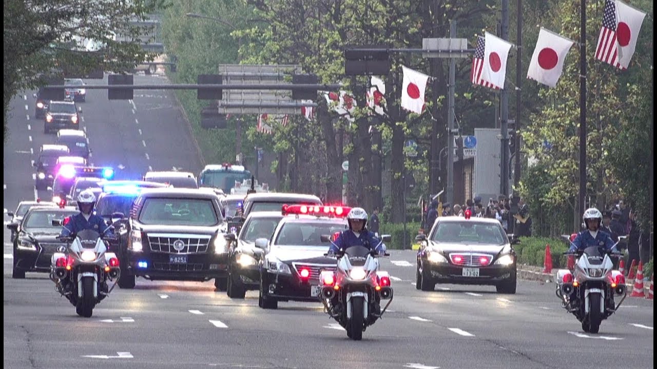 西部警察のよう!!アメリカ合衆国トランプ大統領専用車ビースト車列!!幹線道路完全封鎖300ｍ30台!!President Donald John Trump Motorcade Japan 2017