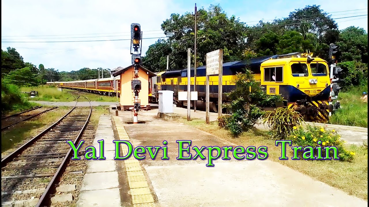 Kankesanthurai to Galkissa Yal Devi is Arriving to Medawachchiya Railway Station