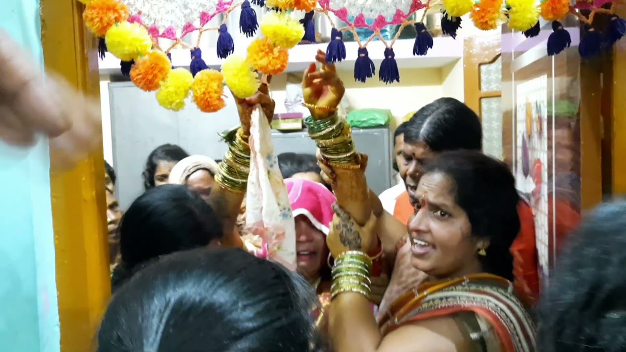 Gor banjara marriage  nalveri dhavlo..(మామ కూతురు సాత్విక)