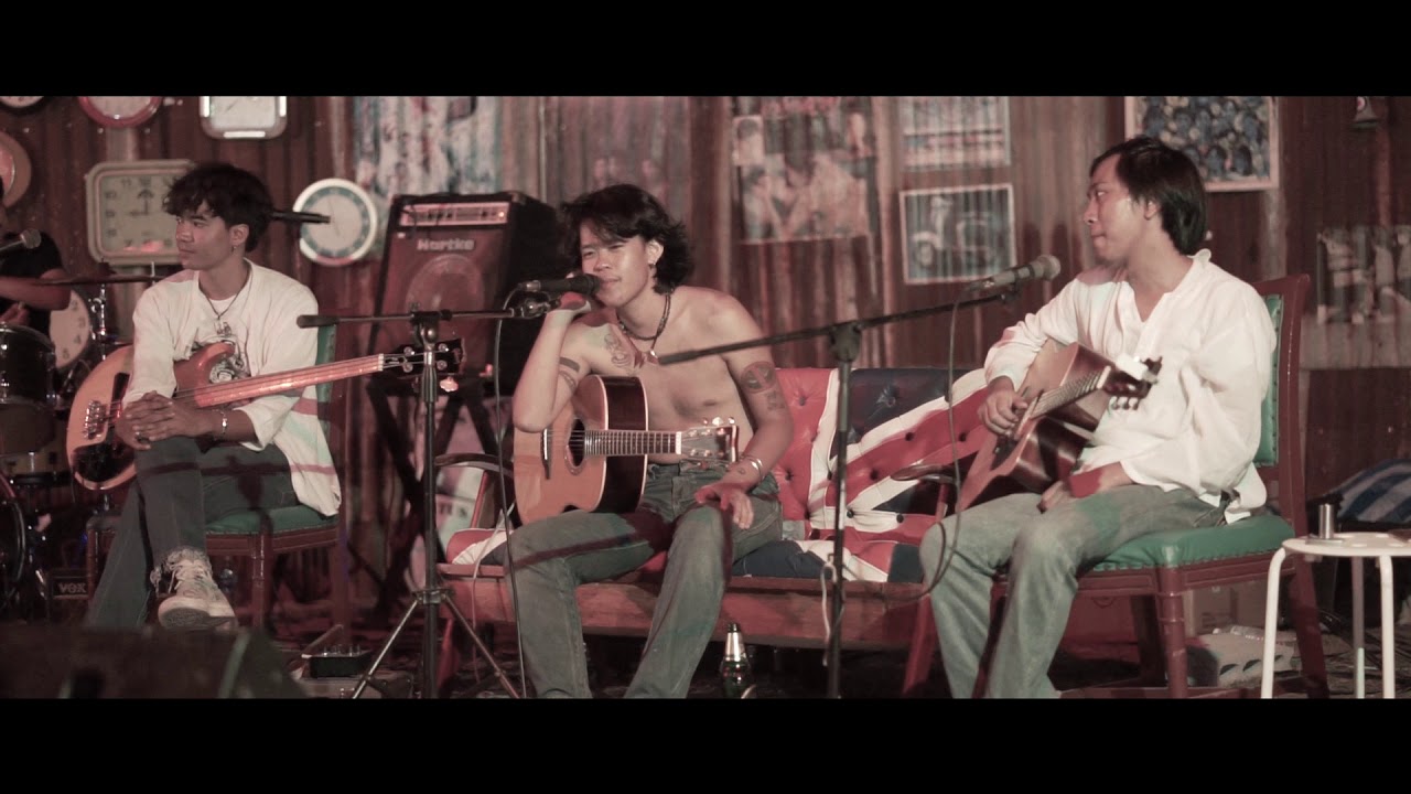 คณะขวัญใจ - นักสะสม | คณะขวัญใจมีเรื่องมาโม้