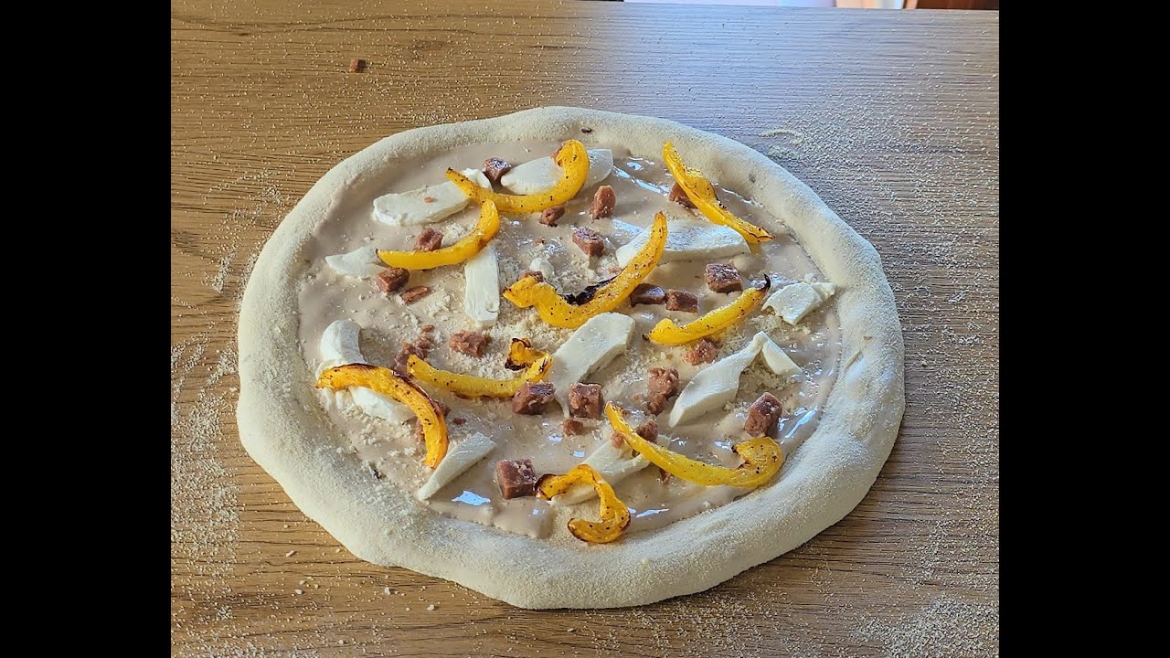 Olaszország! Profi Olasz kemencében sütjük a Nápolyi pizzát! Effeovens N4 Porcini-s tejszínes alap!