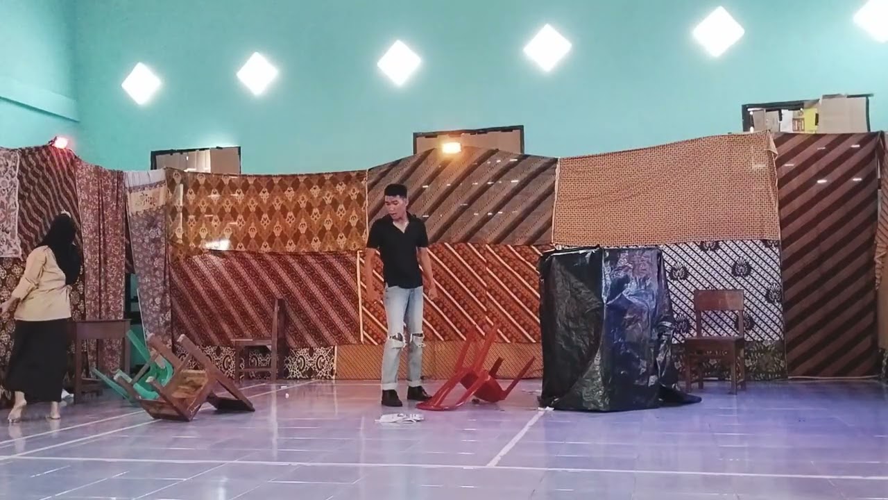 INGIN BEBAS – Pentas Drama kelas XI MIA 1 Madrasah Aliyah Patra Mandiri Palembang 