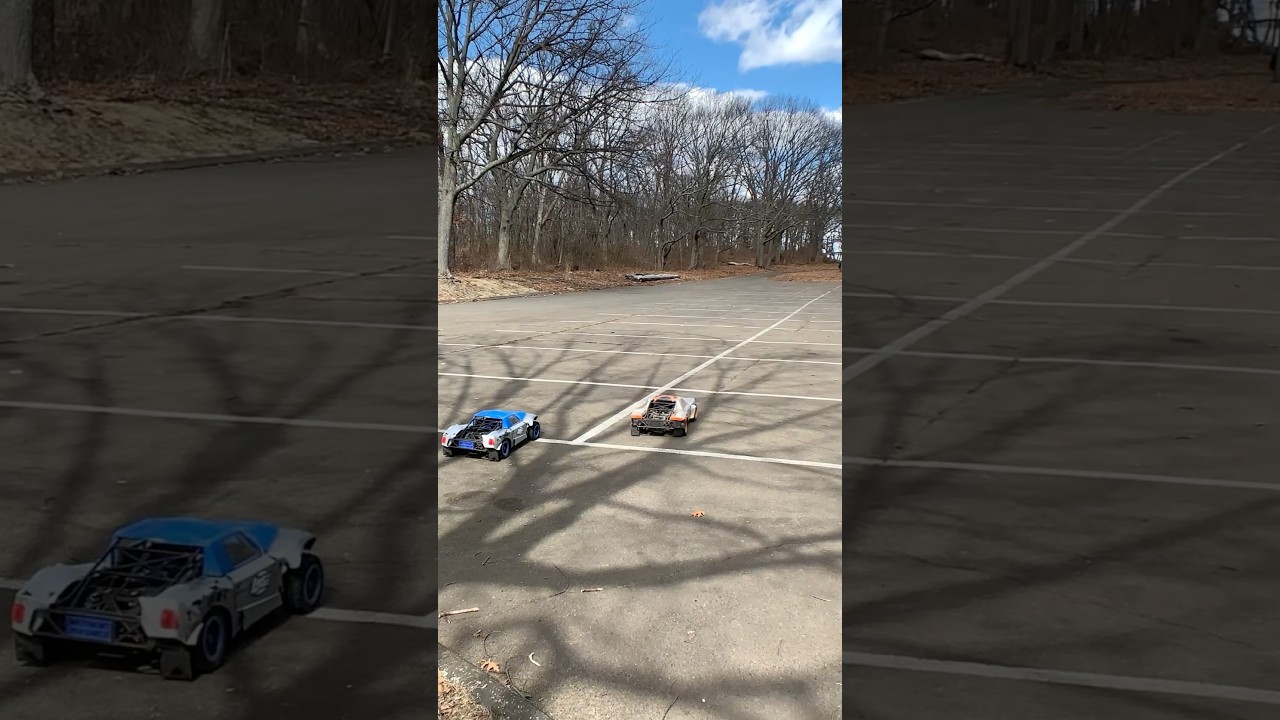Losi 5ive T the proper way to park #losi #5iveT #offroad