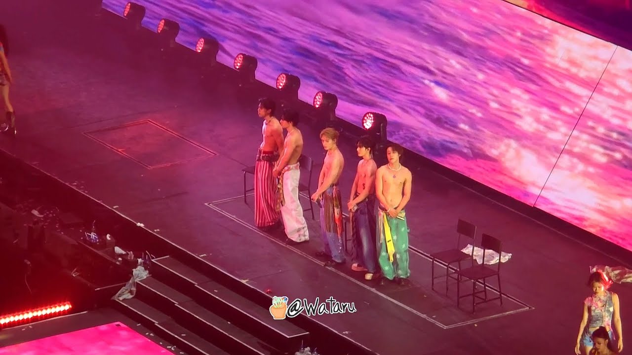 พัทยา (Pattaya) - KRIST SANTA TUI NUT BARCODE #RISERCONCERTD3 