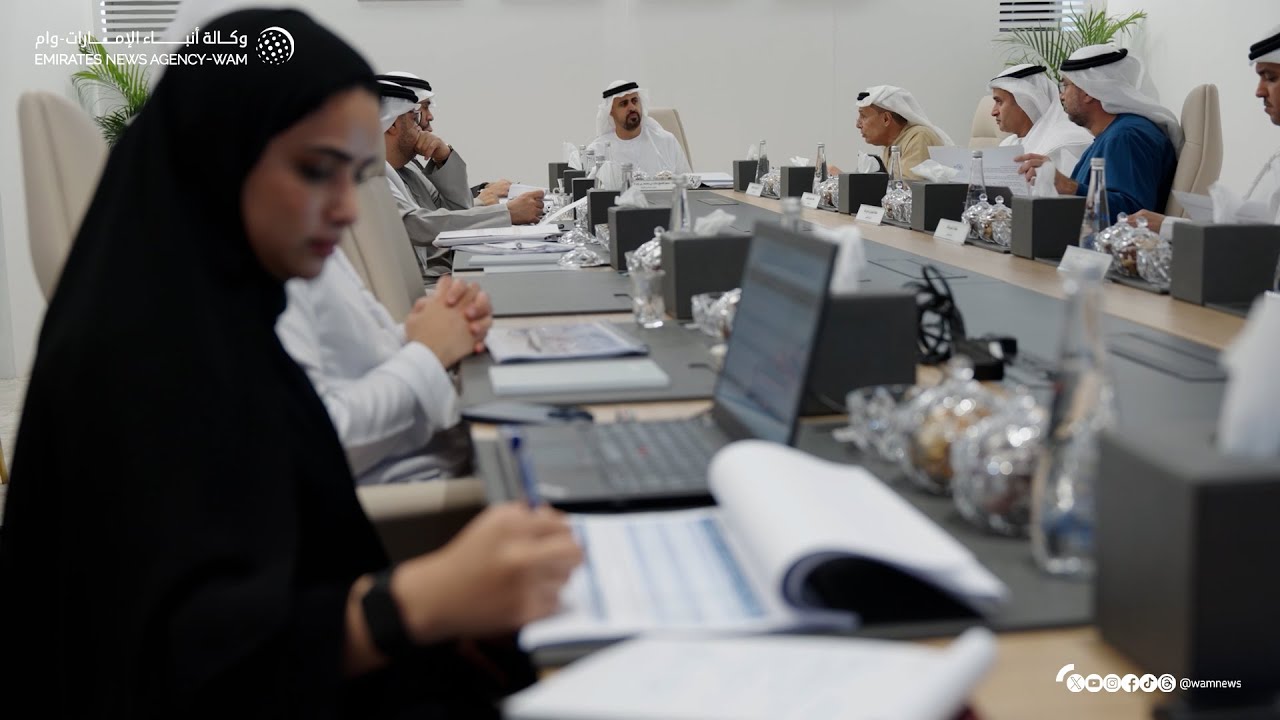 ذياب بن محمد بن زايد يترأس اجتماع مجلس إدارة شركة 