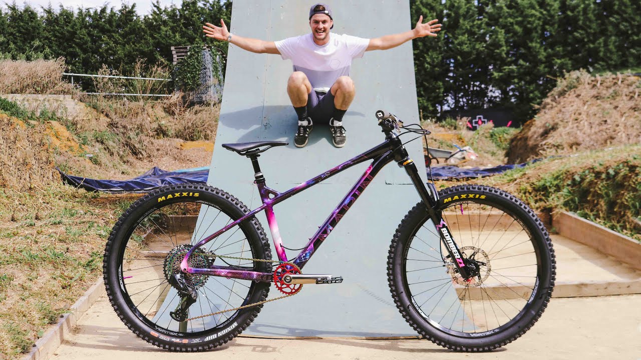 THE NEW CUSTOM DREAM BIKE BUILD IS COMPLETE AND GETS RIDDEN!!