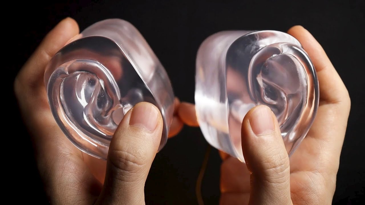 ASMR: 10 Tingles You Didn’t Know You Needed