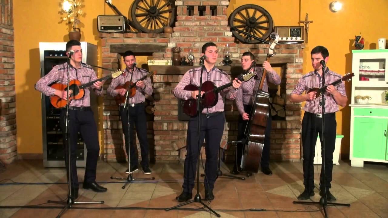 Sokak bez imena - Dadino špencle