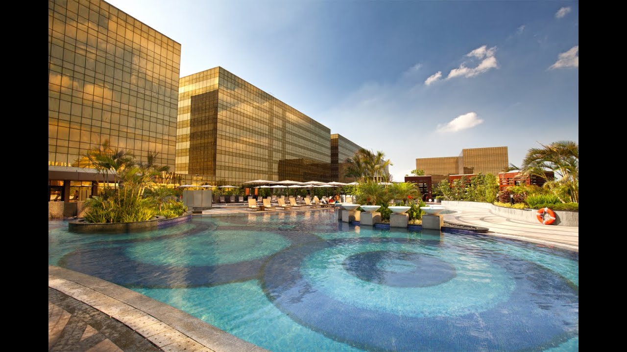 Experience City of Dreams Manila