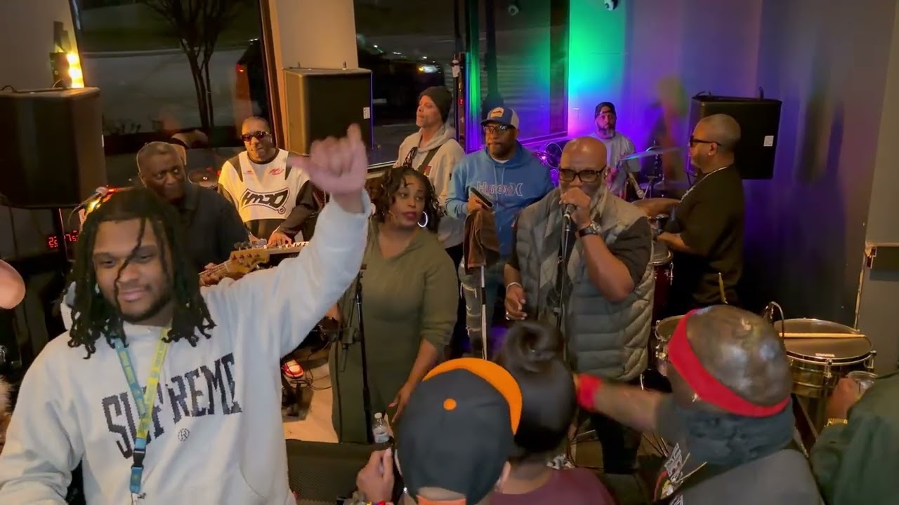 Push Play Ft. D. Floyd @ 1865 putting some new flavor in your ear,Grown & Sexy 🤩03/06/26