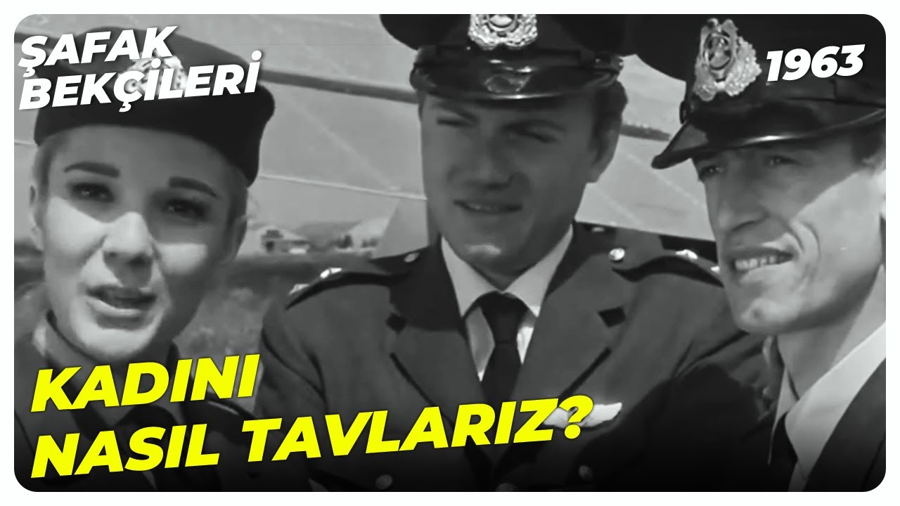 Şafak Bekçileri - Hasret Sona Eriyor | Leyla Sayar  Göksel Arsoy | Yeşilçam Filmi