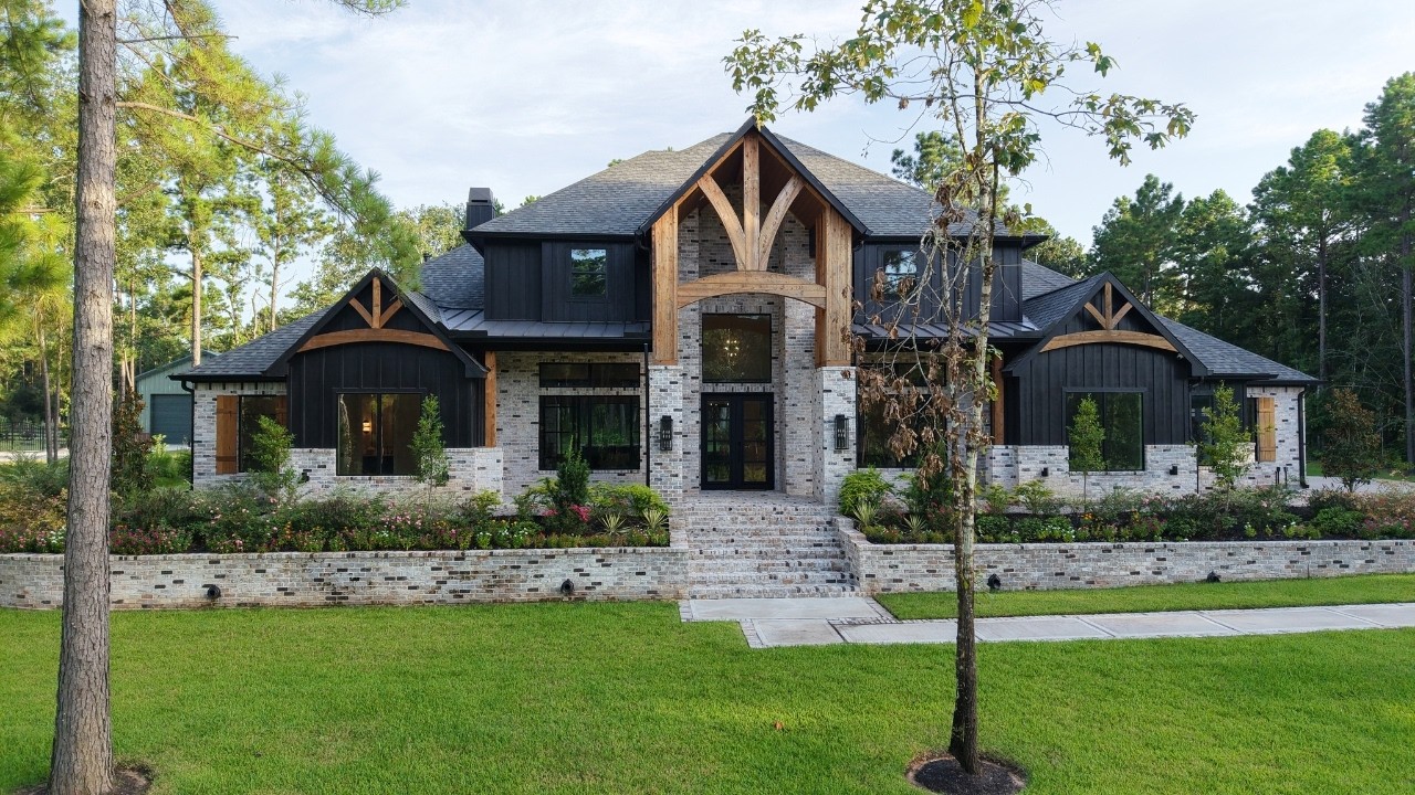I JUST TOURED A MIND-BLOWING $1.7M TEXAS LUXURY HOUSE WITH A HUGE WINE ROOM & ACREAGE