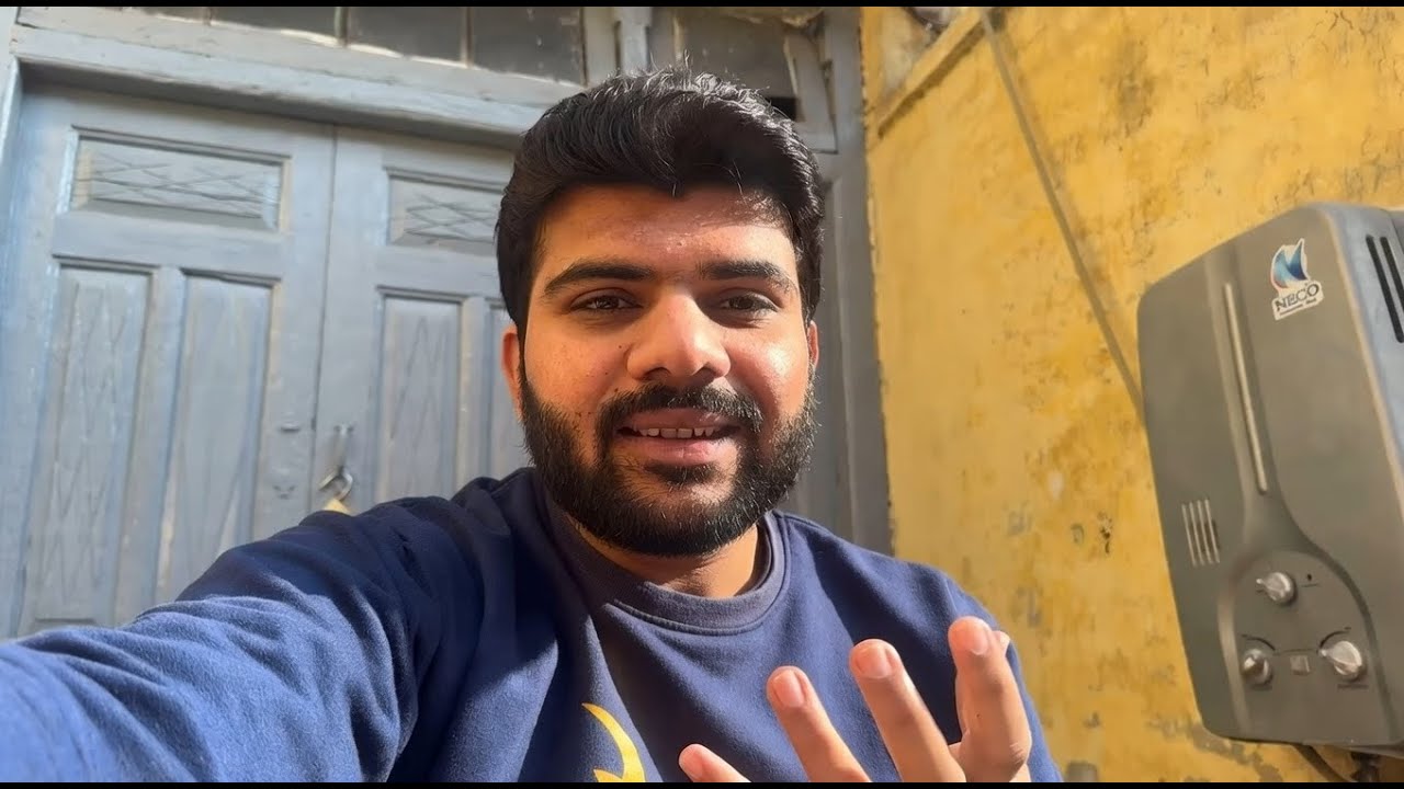 Khana Banate Waqt Choolha Toot Gaya! | Hassni Daily Vlog