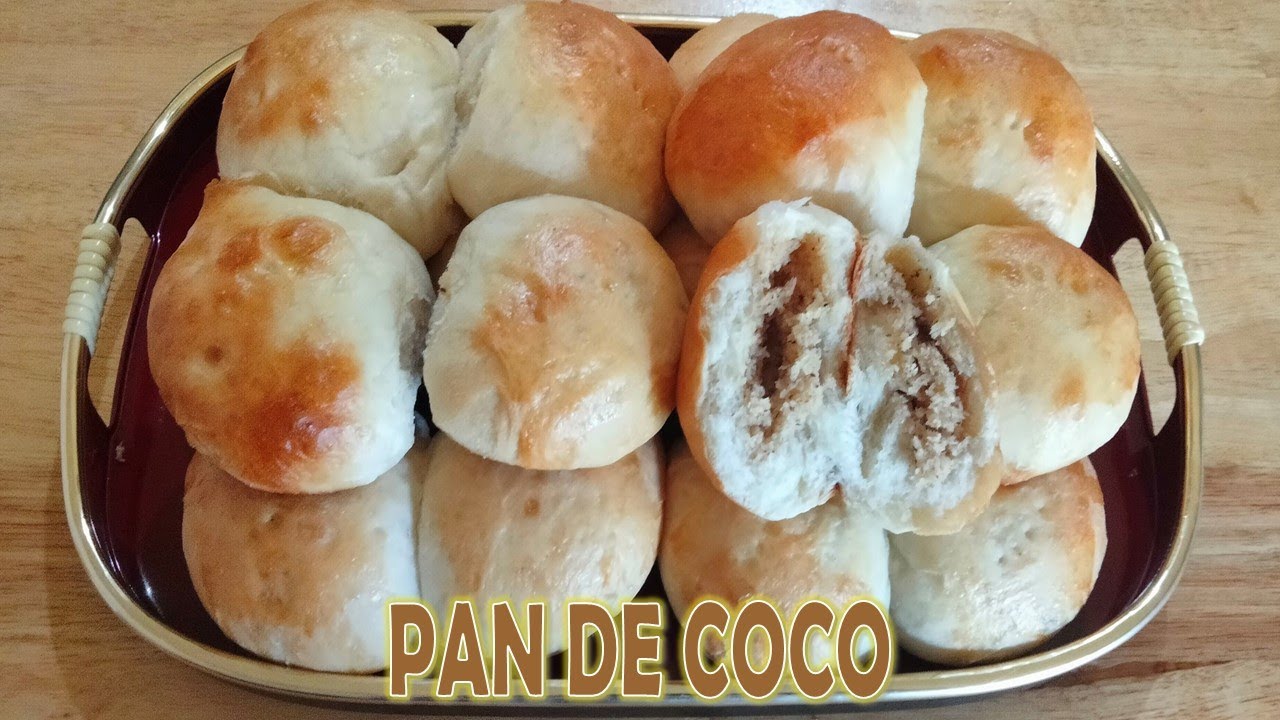PANDECOCO WITH MOIST COCONUT PULP FILLING