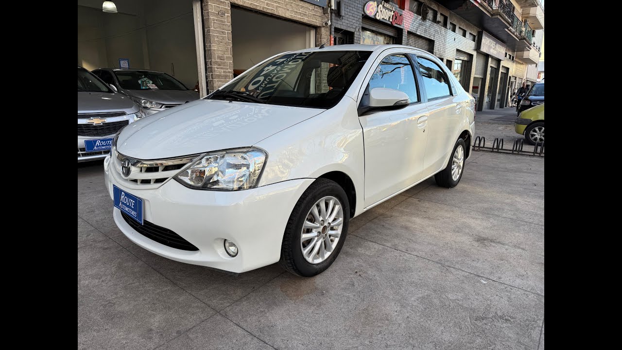 Toyota Etios 1.5 Sedan Xls a&ntilde;o 2015