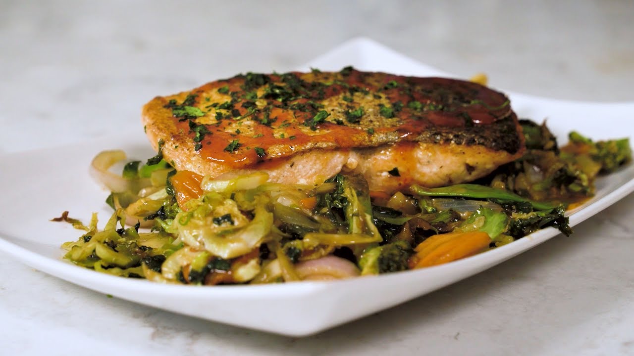 Ramona's Simple Sesame Ginger Salmon! Cooking w/ V-103