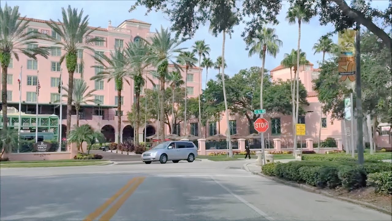 Driving Downtown - St Petersburg - USA