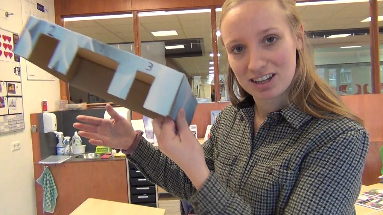 Juf Minke en haar propjes schiet spel