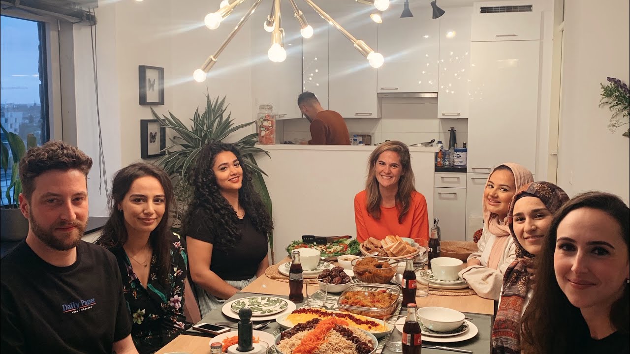 RAMADAN VLOG - Iftar with friends