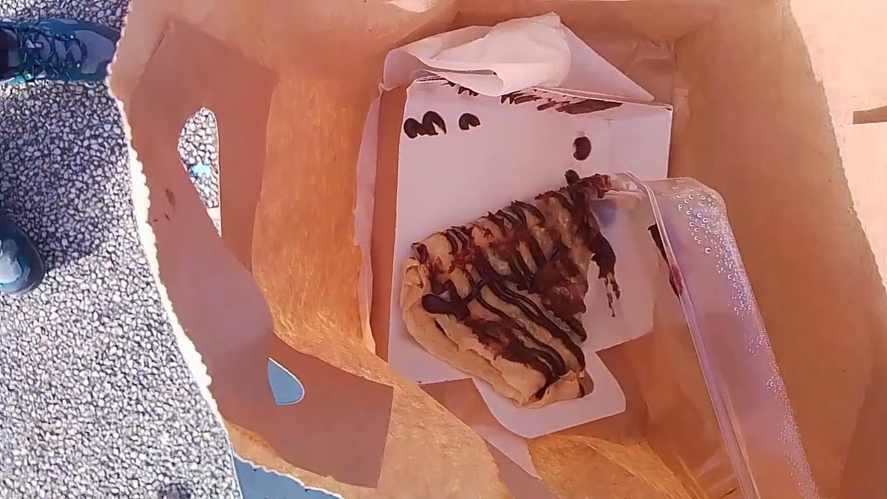 C.A : ÇA JETE D LA NOURRITURE NORMAL 