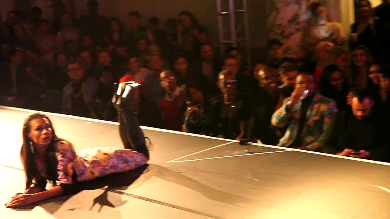 LEIOMY VS ASIA  #LOVEHASNOLIMITS @WHOTEL 10/21/2014