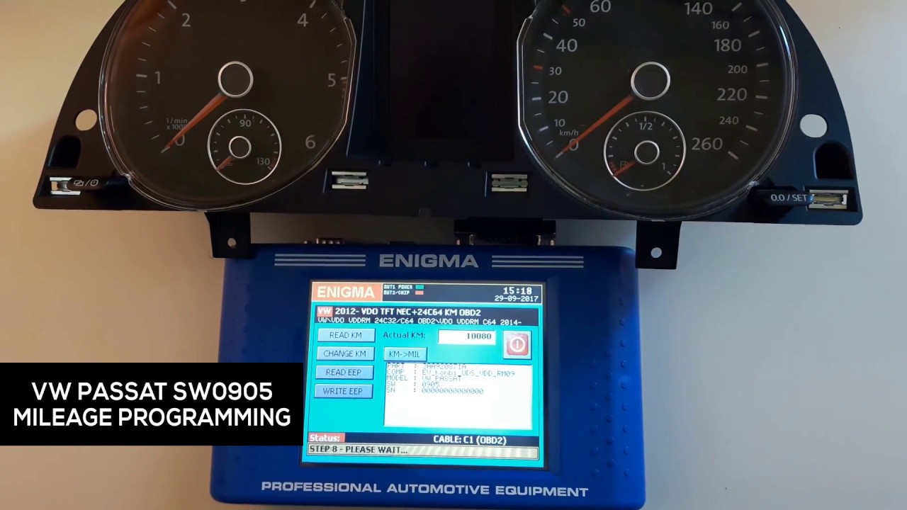 VW Passat SW0905 instrument cluster mileage correction by Enigmatool