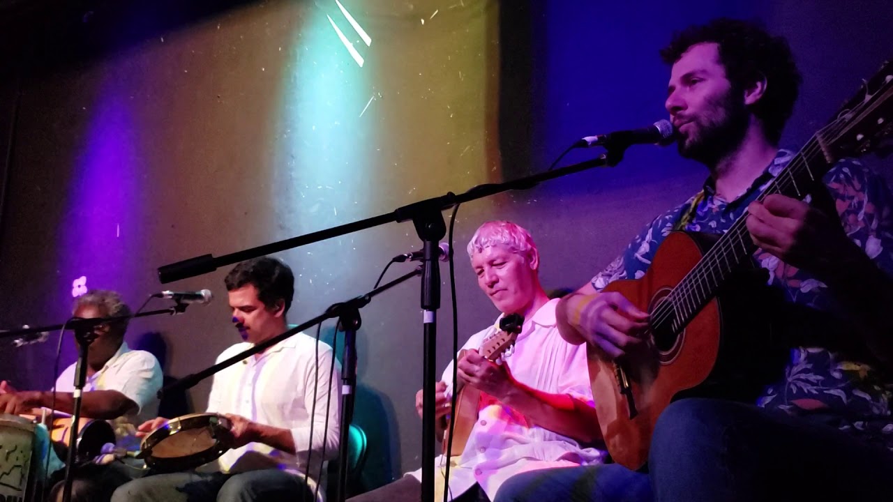Samba de Fato em Minha Esquina de João Nogueira e Paulo César Pinheiro