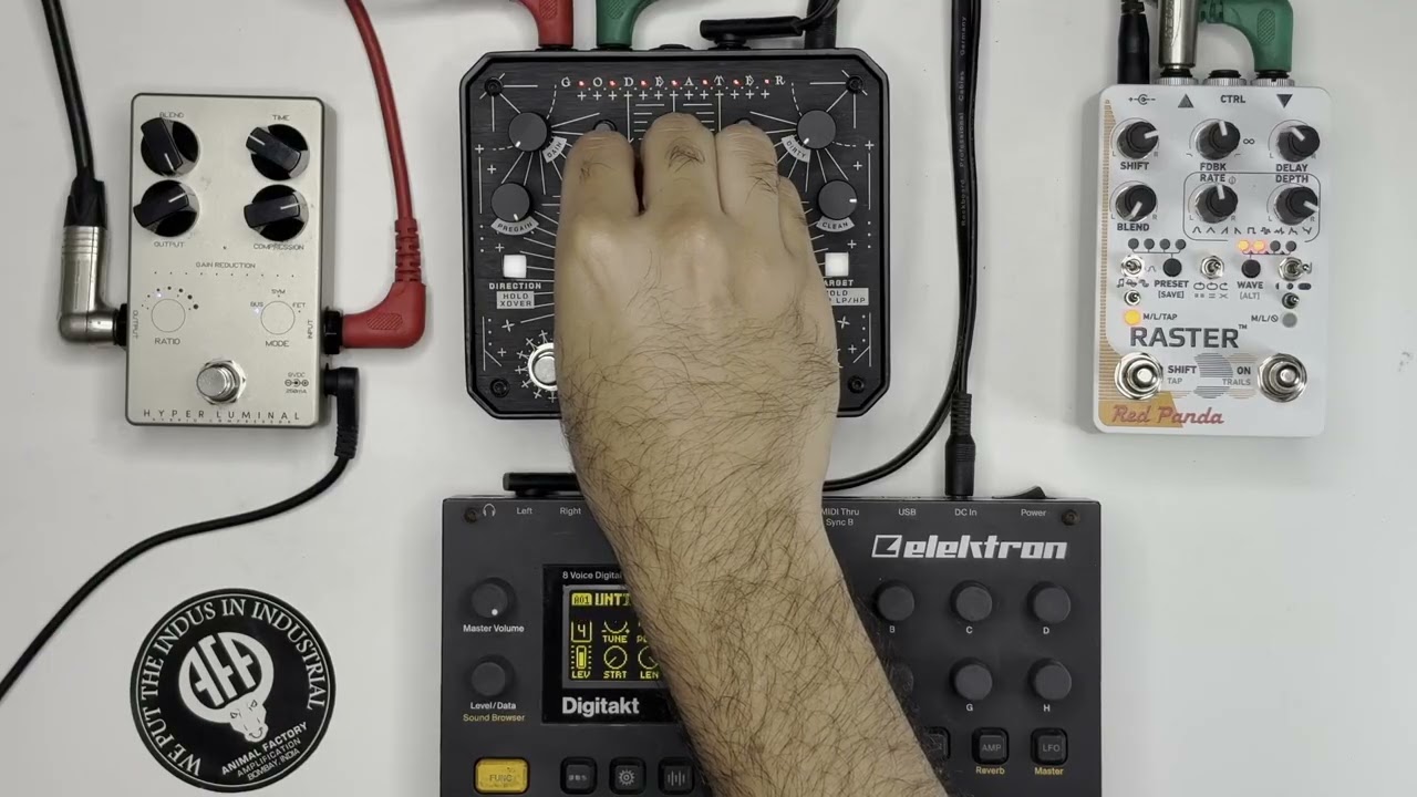 AFA Godeater+ Bass Distortion | Digitakt Drum Loop Split Processing (with Raster 2 & Hyperluminal)
