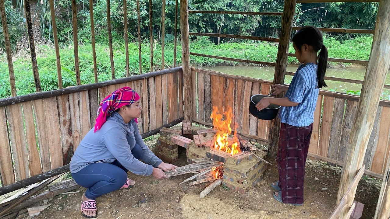 No Home, No Money &mdash; Single Mother Goes to a Place No One Wants to Go to Build a Bamboo House