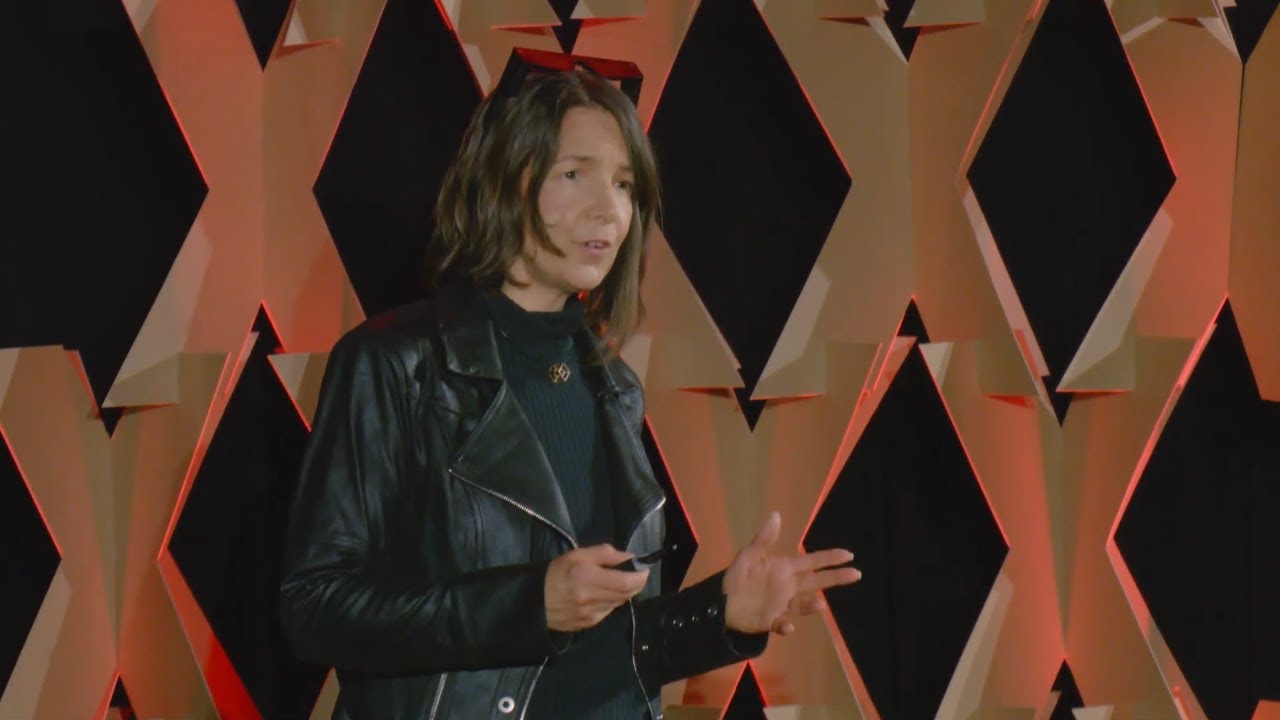 Как метавселенная изменит мир игр | Николь Лаззаро | TEDxBoston