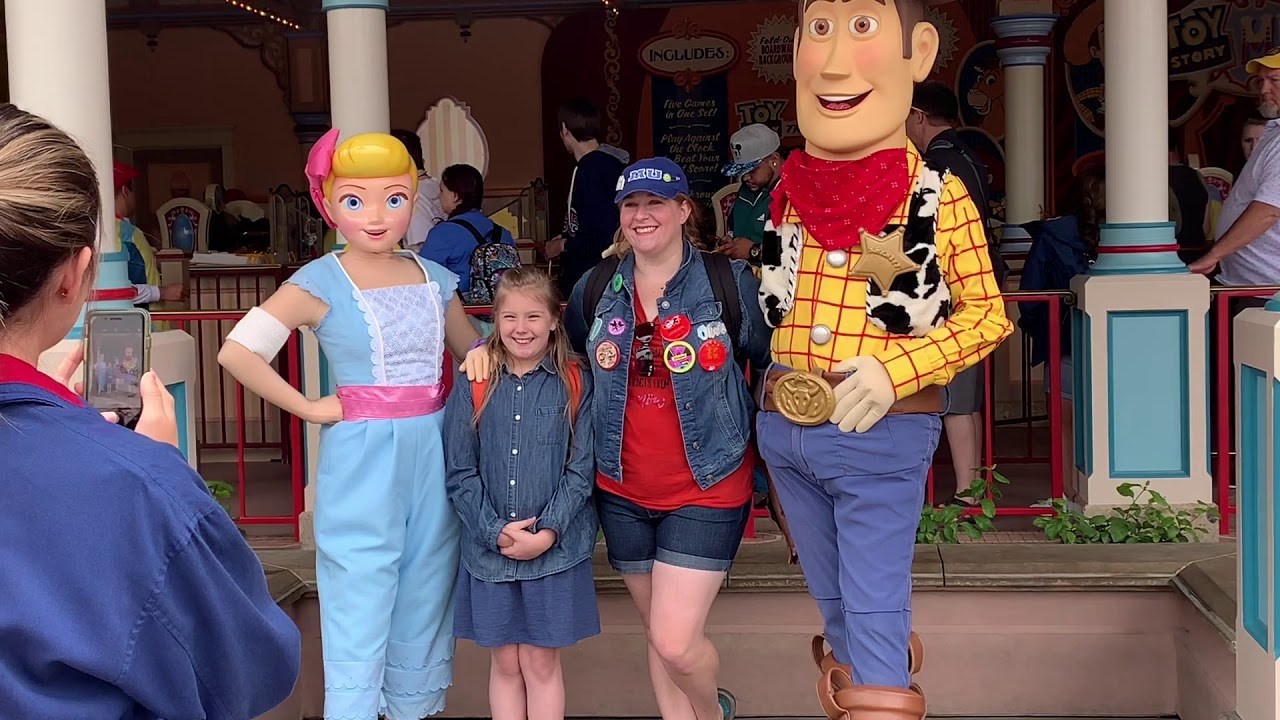 Bo Peep Meet and Greet - Toy Story 4 - Disney California Adventure