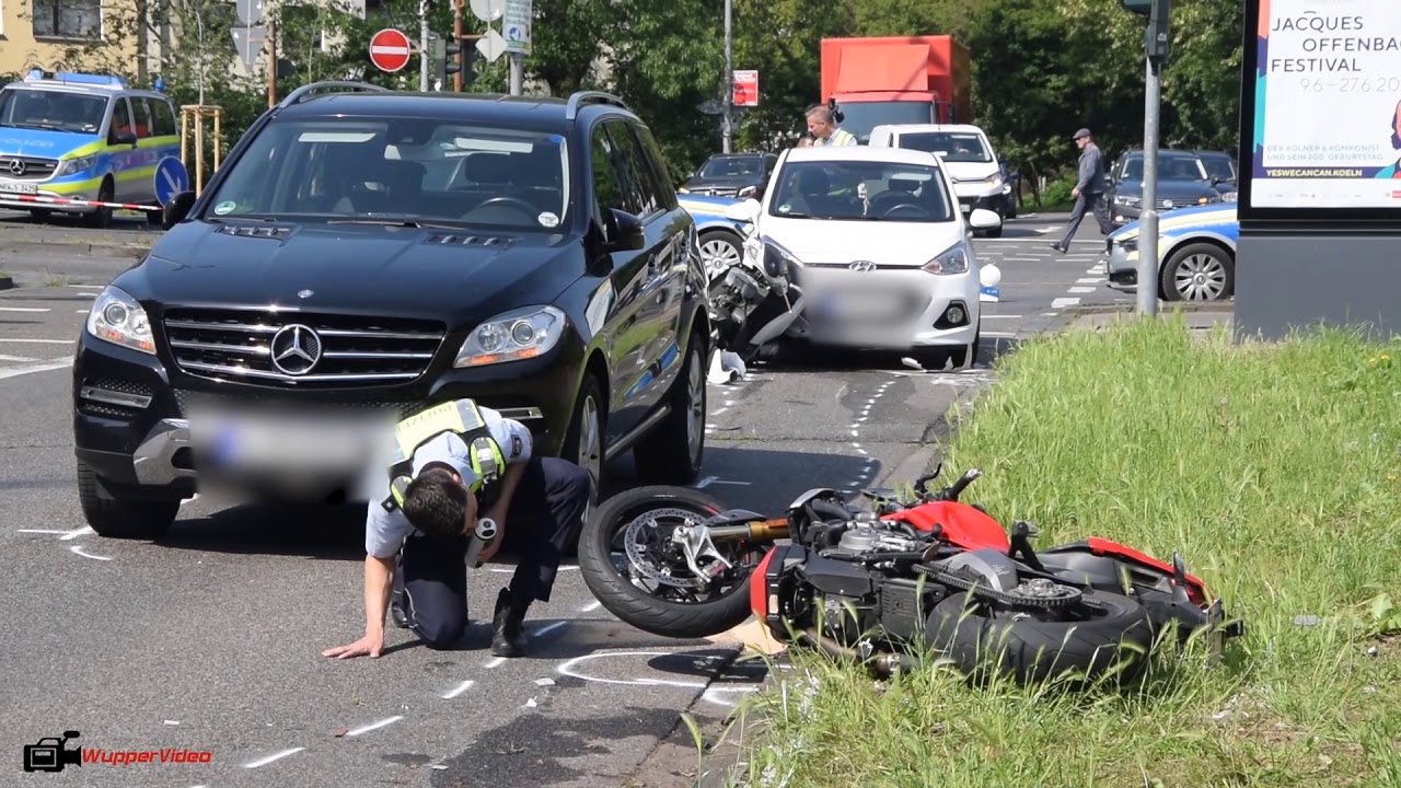 Schwerer Unfall auf dem Parkgürtel in Köln-Bilderstöckchen | 24.05.2019