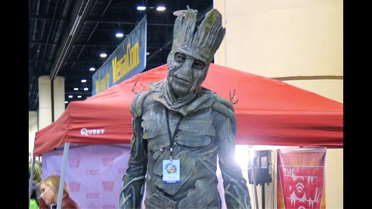 Day 2 Of MegaCon 2015 With Walking The Floor and Cosplay Galore