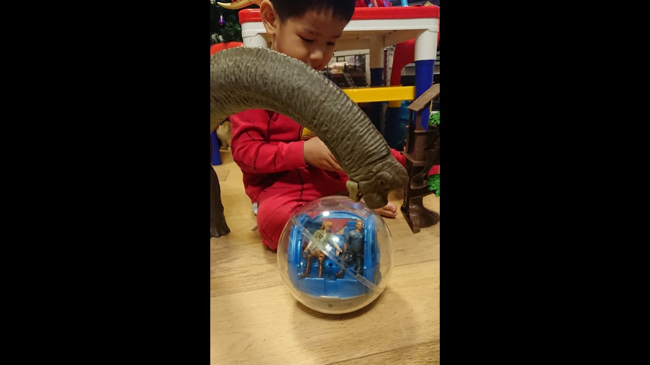 Jurassic World remote control Gyrosphere Mattel T Rex Indominus Triceratops Brachiosaurus Park